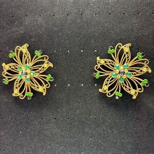 2 Emerald Green and Peridot Colored Rhinestone Gold-Tone Flower Brooch Pins